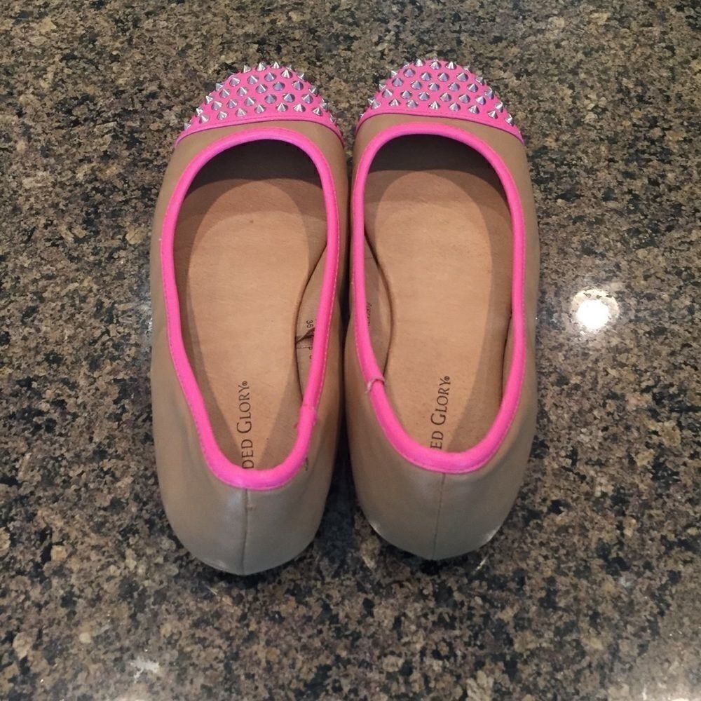 Faded Glory Pink and Tan Flats - Picture 5 of 8